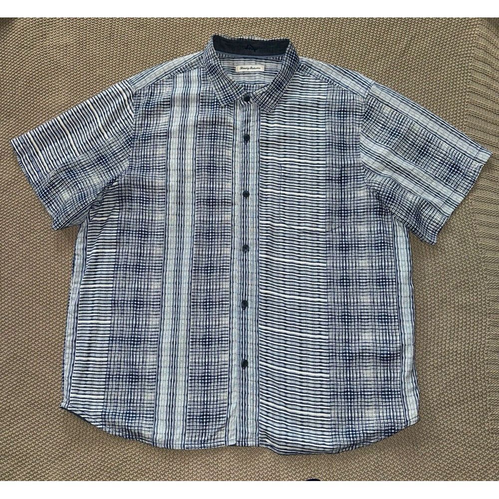 Tommy Bahama Mens Shirt Short Sleeve Button Up Blue White Silk Geometric‎ Sz L